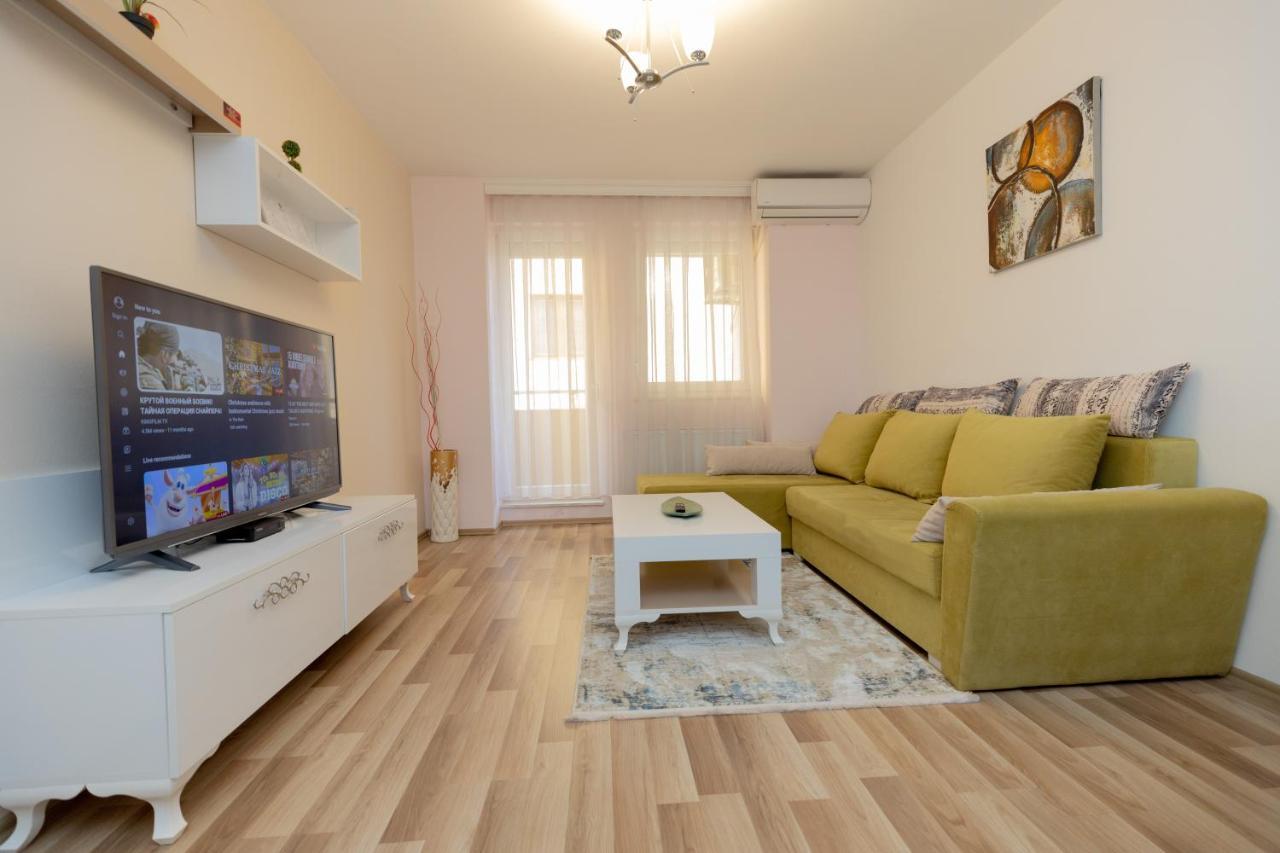 Dodona Aparthotel In Prishtina Пристина Екстериор снимка