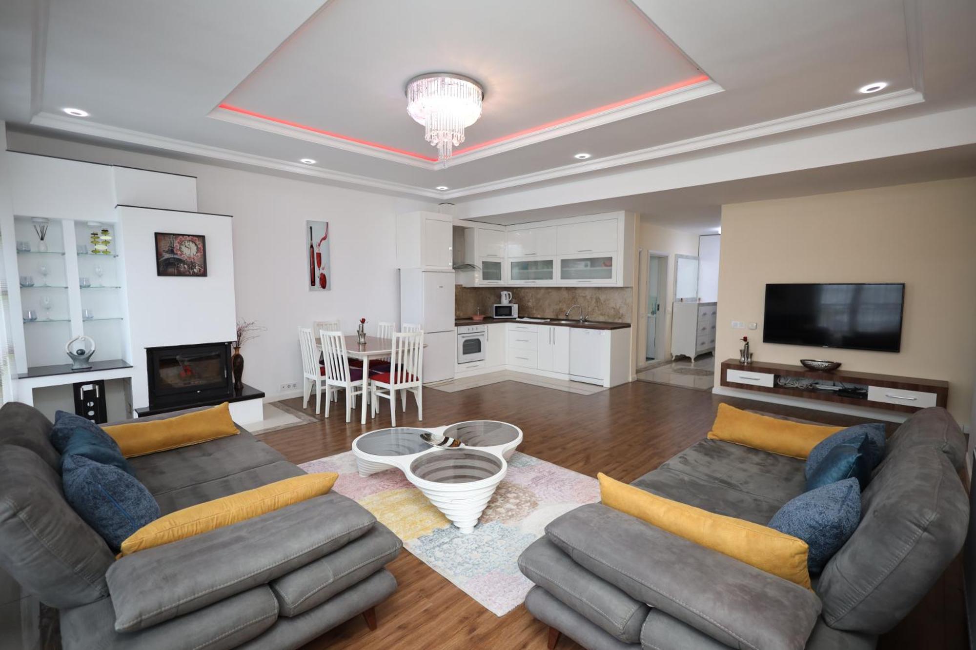 Dodona Aparthotel In Prishtina Пристина Екстериор снимка